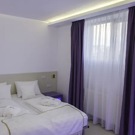 Hotel Christina Plus Hotel Bucharest