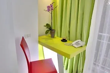 Hotel Christina Plus Hotel 4*