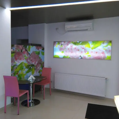 Hotel Christina Plus Hotel 4*