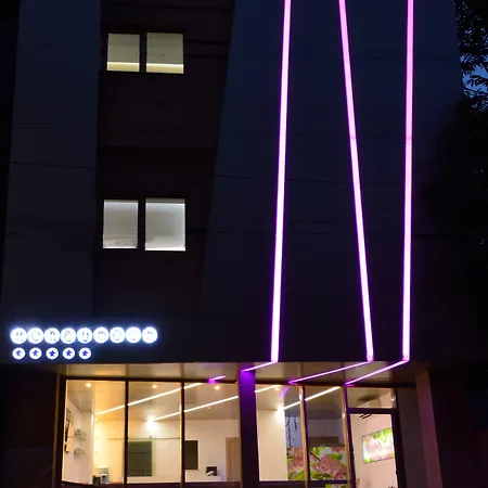 Christina Hotel Boekarest