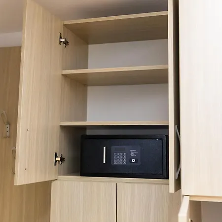 Hotel Christina 4*