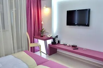Christina Hotel