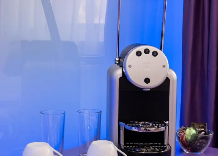 Hotel Christina Plus Hotel 4*