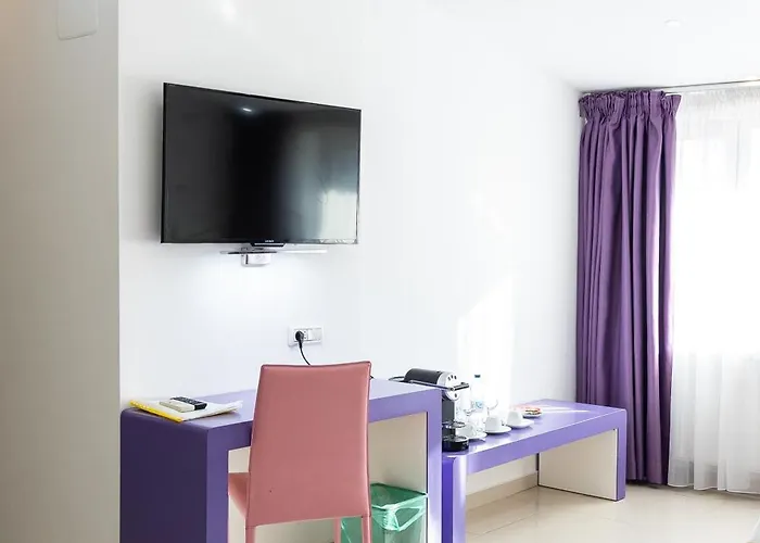 Christina Otel