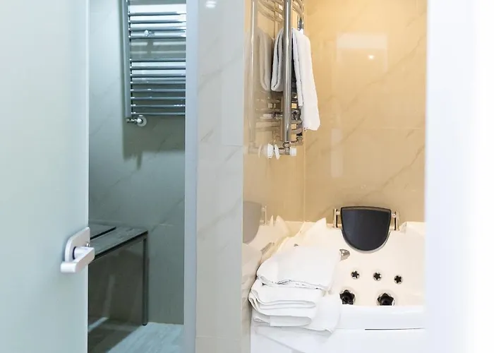 Hotel Christina Plus 4* Bucharest