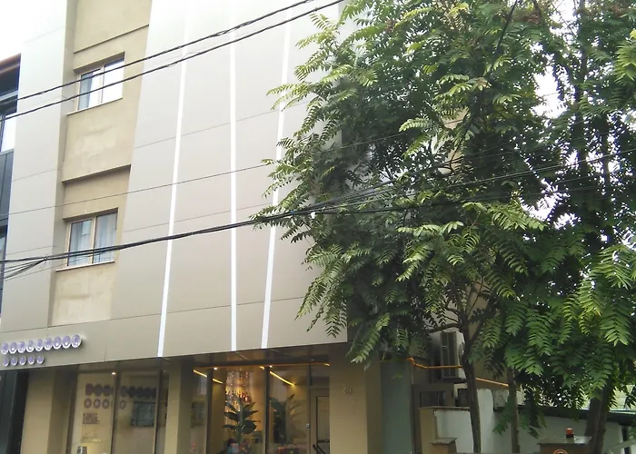 Hotel Christina Plus Hotel